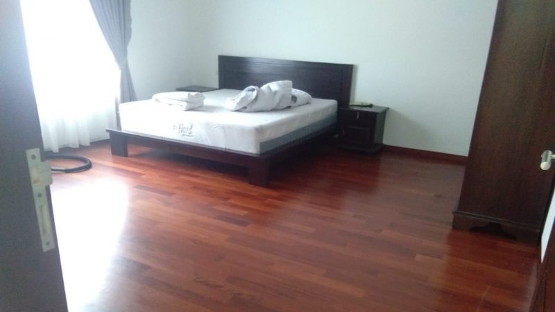 Lantai kayu Jenis Flooring Kayu Merbau - Gambar 4